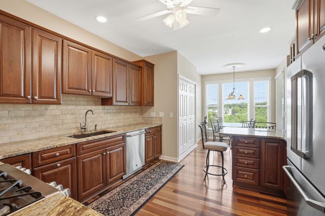 109 Sebago Lake DRIVE, Ohio Twp, PA 15143