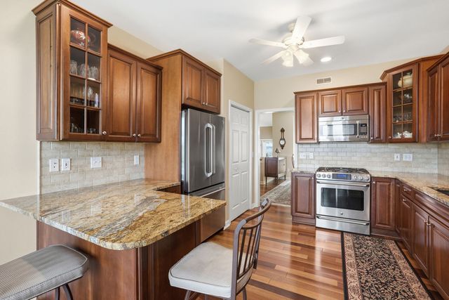 109 Sebago Lake DRIVE, Ohio Twp, PA 15143