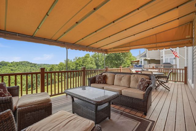 109 Sebago Lake DRIVE, Ohio Twp, PA 15143