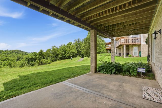 109 Sebago Lake DRIVE, Ohio Twp, PA 15143