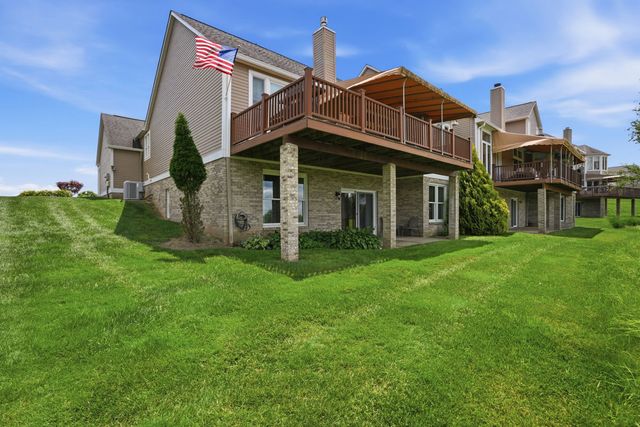 109 Sebago Lake DRIVE, Ohio Twp, PA 15143