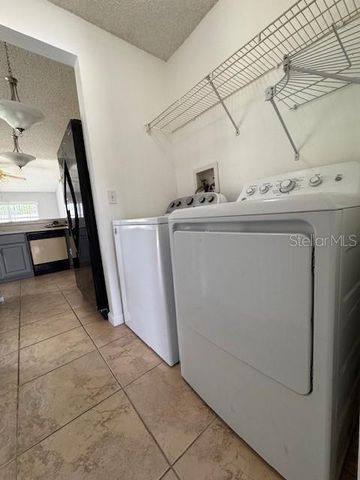 2405 LINCOLNSHIRE COURT, Kissimmee, FL 34743