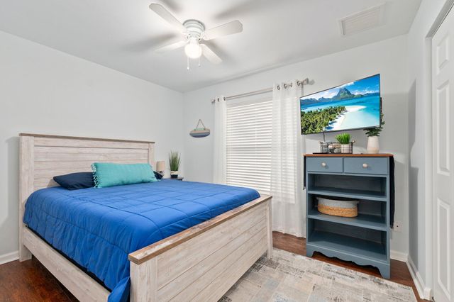 2070 NE Arch Street, Jensen Beach, FL 34957