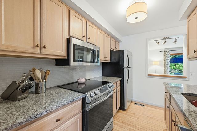 502 Cherry COURT, Ross Twp, PA 15237