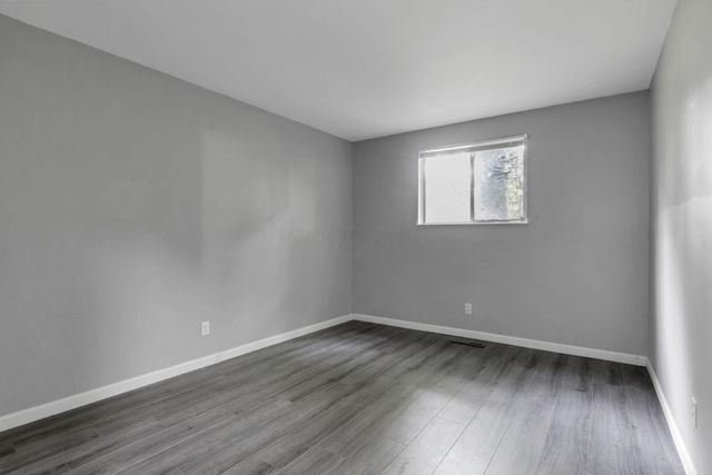 2892 E 11th Avenue, Columbus, OH 43219