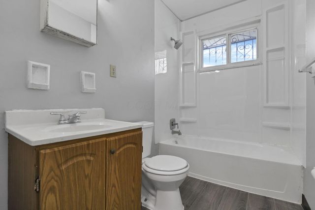 2892 E 11th Avenue, Columbus, OH 43219