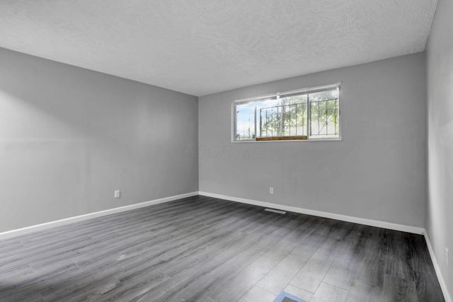2892 E 11th Avenue, Columbus, OH 43219