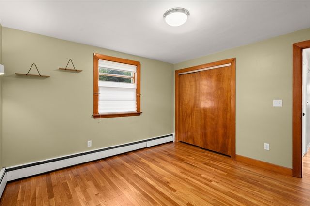 68 Kernwood Ave, Tewksbury, MA 01876