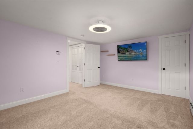 68 Kernwood Ave, Tewksbury, MA 01876