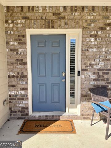 1402 Balvaird Drive, Lawrenceville, GA 30045