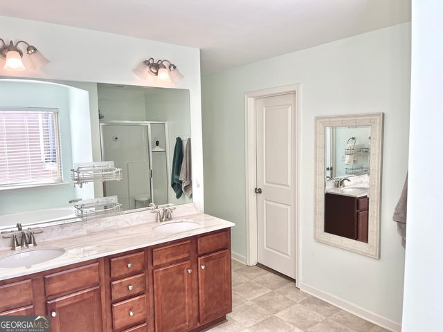 1402 Balvaird Drive, Lawrenceville, GA 30045