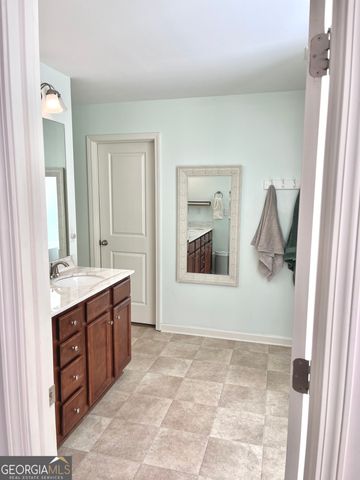 1402 Balvaird Drive, Lawrenceville, GA 30045