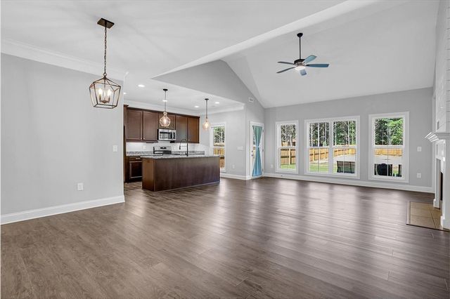 309 Palmetto Road, Pelzer, SC 29669