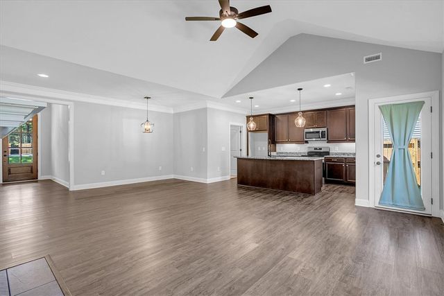 309 Palmetto Road, Pelzer, SC 29669