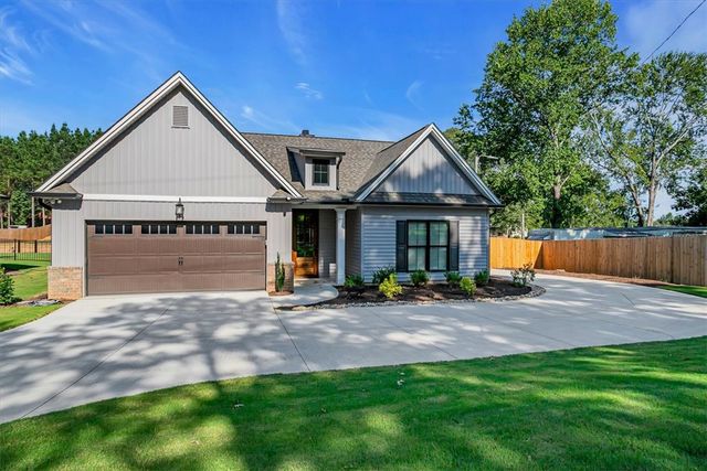 309 Palmetto Road, Pelzer, SC 29669