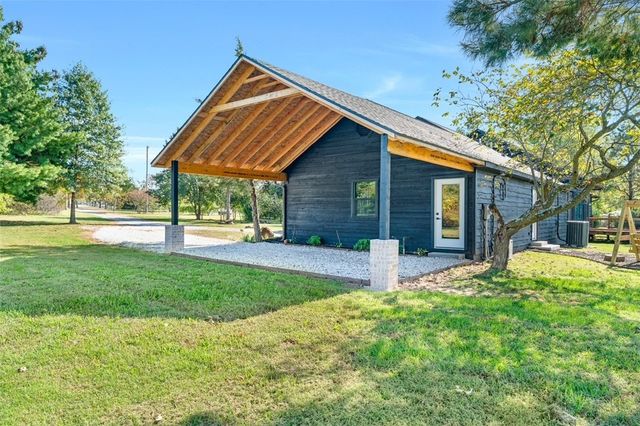 3775 Zion Road, Fayetteville, AR 72764