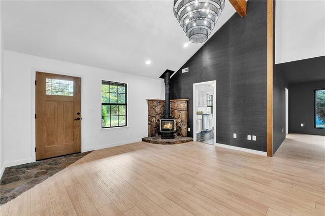 3775 Zion Road, Fayetteville, AR 72764