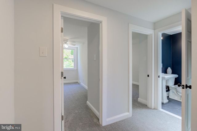 1127 HOLLYWOOD AVE, Havertown, PA 19083