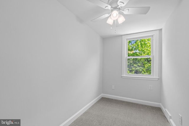 1127 HOLLYWOOD AVE, Havertown, PA 19083