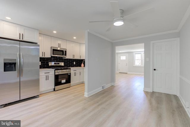 1127 HOLLYWOOD AVE, Havertown, PA 19083