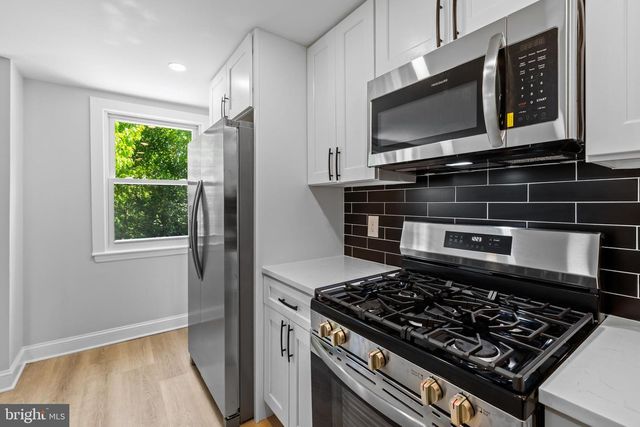 1127 HOLLYWOOD AVE, Havertown, PA 19083