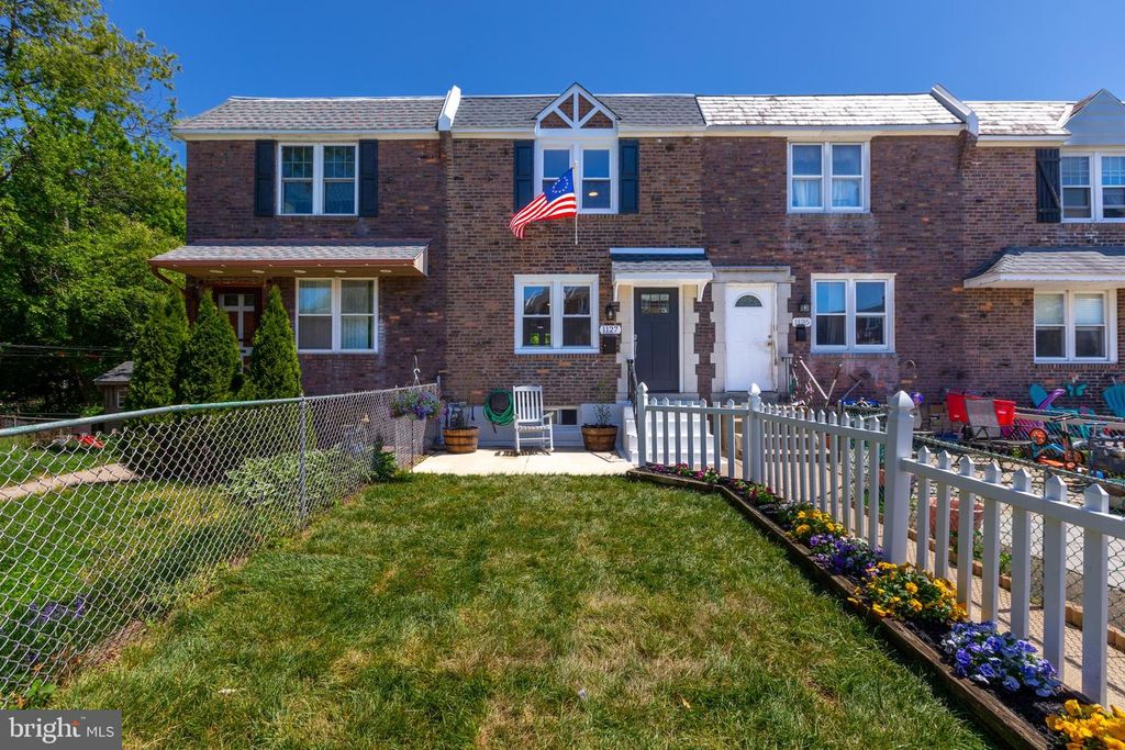 1127 HOLLYWOOD AVE, Havertown, PA 19083