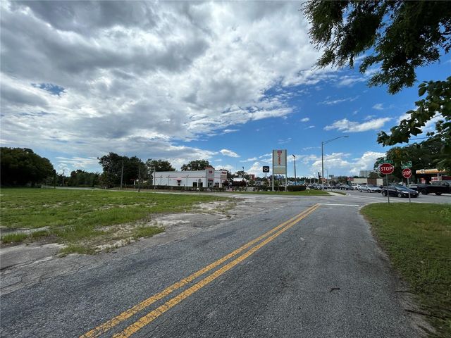 300 SW 18TH STREET, Ocala, FL 34471