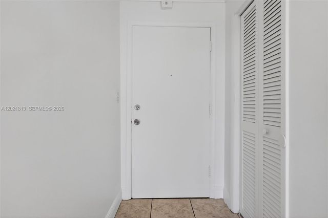 1020 94th St 301, Bay Harbor Islands, FL 33154