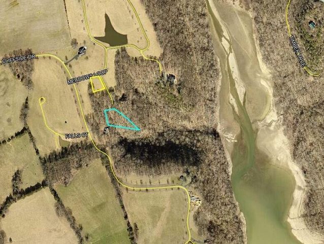 425 Cliffside Drive, Russell Springs, KY 42642
