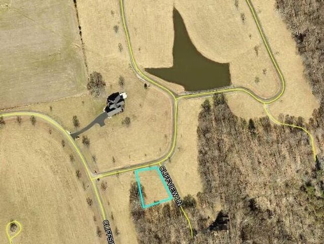 425 Cliffside Drive, Russell Springs, KY 42642