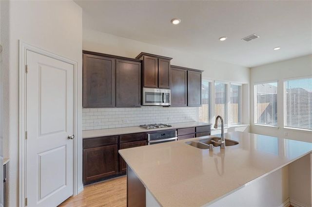 10143 Prairie Drive, Frisco, TX 75035