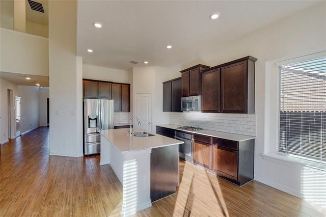 10143 Prairie Drive, Frisco, TX 75035