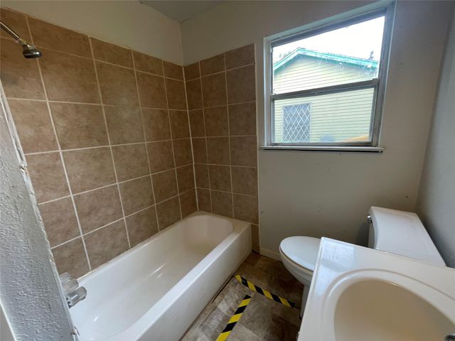 7626 Bellingham Drive, Houston, TX 77028