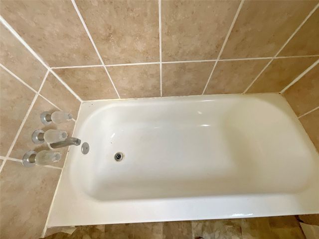 7626 Bellingham Drive, Houston, TX 77028