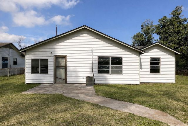 7626 Bellingham Drive, Houston, TX 77028