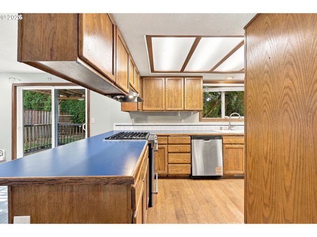 2855 Sw FAITH Ct, Troutdale, OR 97060
