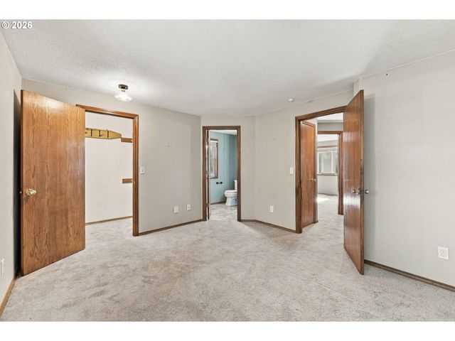 2855 Sw FAITH Ct, Troutdale, OR 97060