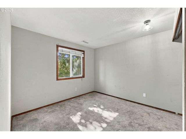 2855 Sw FAITH Ct, Troutdale, OR 97060