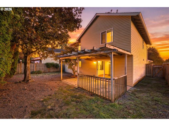 2855 Sw FAITH Ct, Troutdale, OR 97060