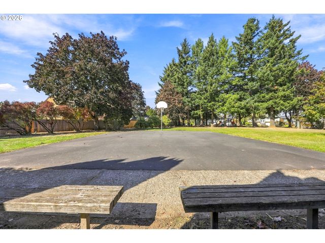 2855 Sw FAITH Ct, Troutdale, OR 97060