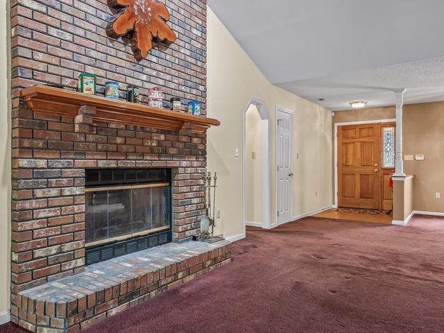 8821 Green Acorn Lane, Tallahassee, FL 32317