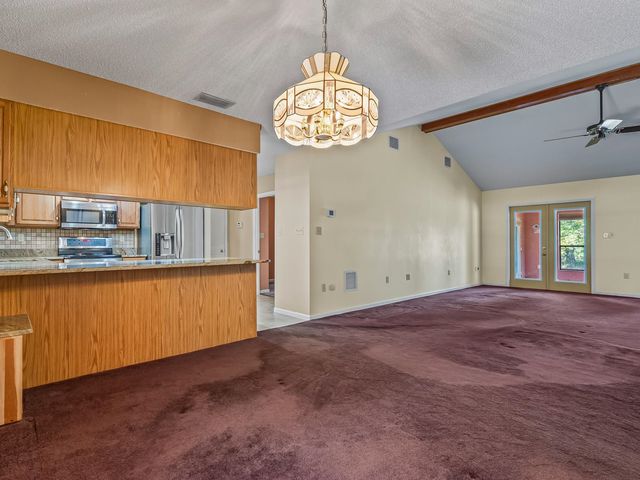 8821 Green Acorn Lane, Tallahassee, FL 32317