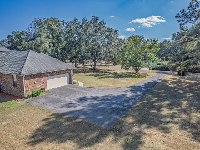 8821 Green Acorn Lane, Tallahassee, FL 32317