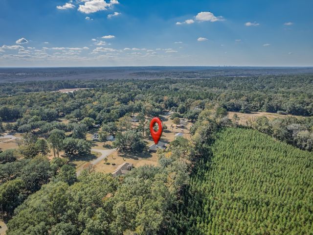 8821 Green Acorn Lane, Tallahassee, FL 32317