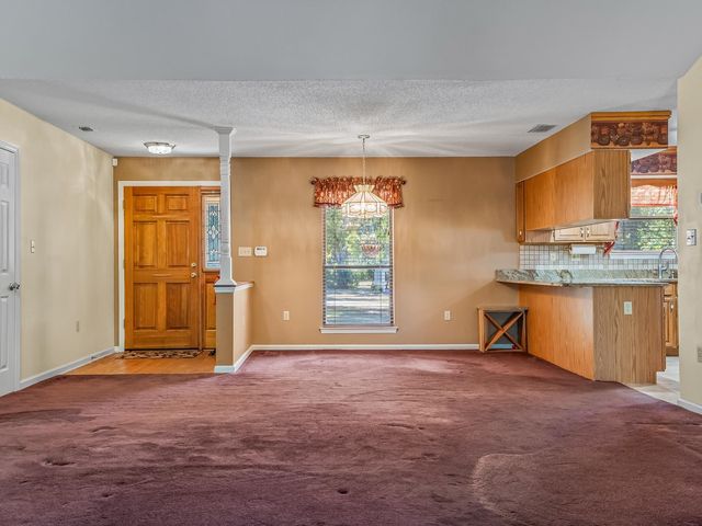 8821 Green Acorn Lane, Tallahassee, FL 32317