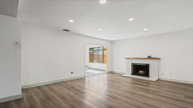 1695 Kenora, Escondido, CA 92027