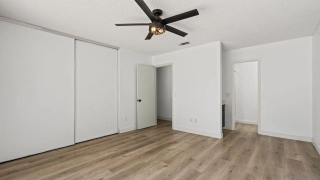 1695 Kenora, Escondido, CA 92027