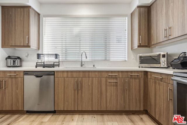 9942 Artesia Boulevard 704, Bellflower, CA 90706