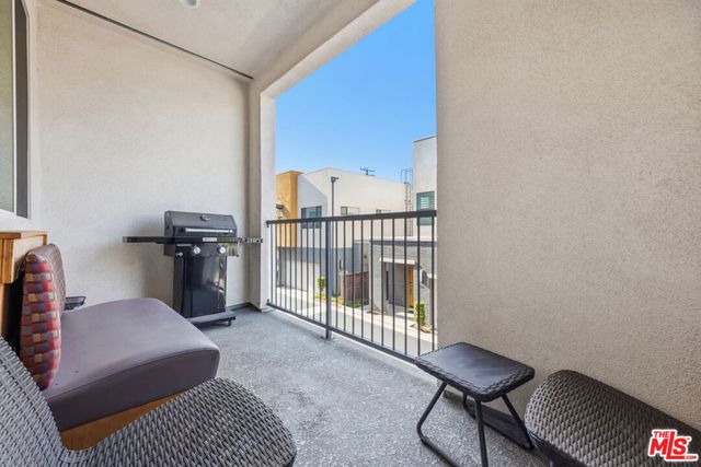 9942 Artesia Boulevard 704, Bellflower, CA 90706