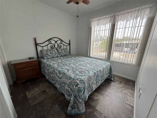 3 DATE AVENUE, Bradenton, FL 34207